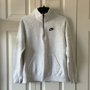 Nike Women’s Essential 1/4 Zip Top, S